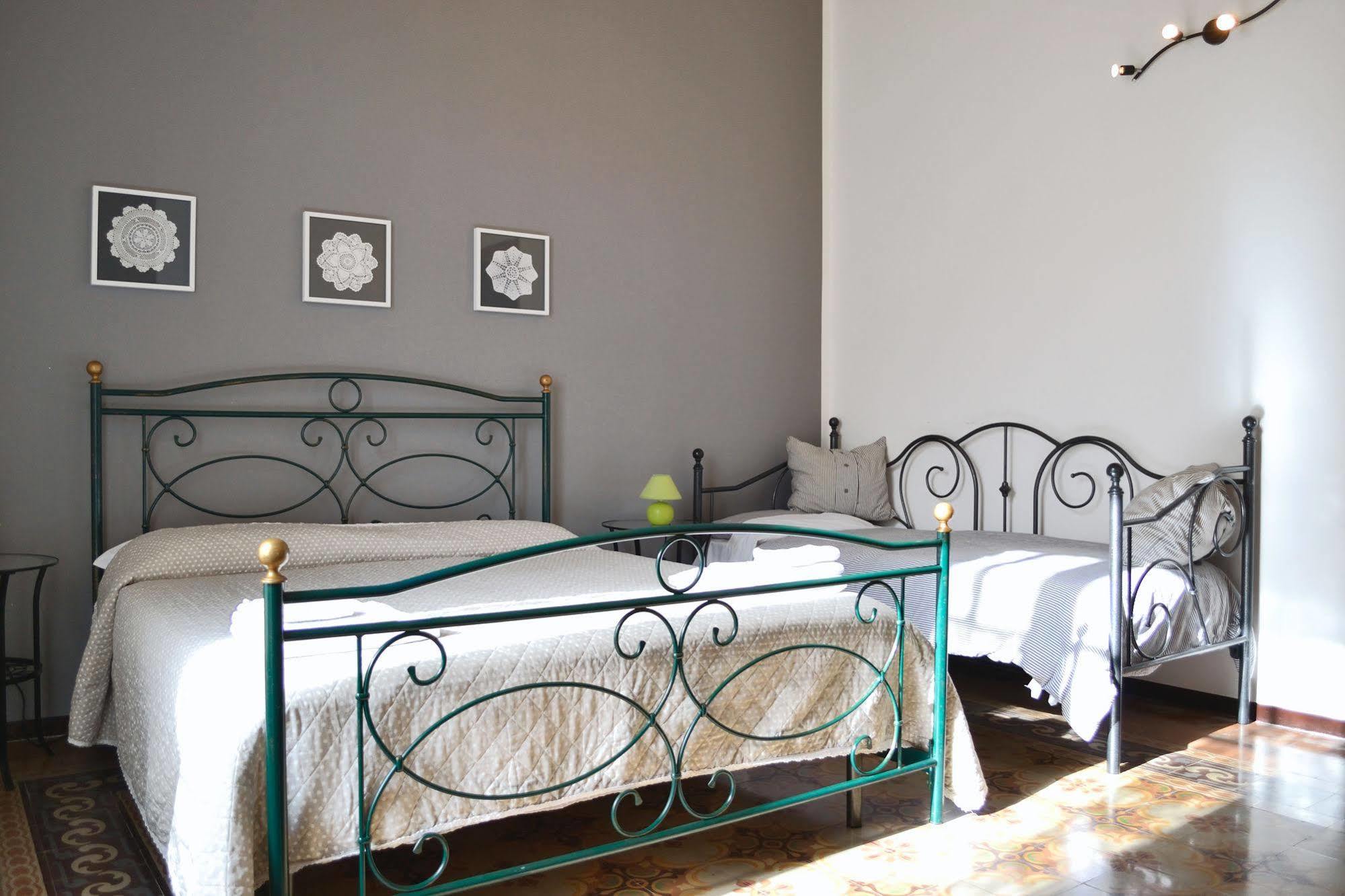 Residenza Di Maggio Bed & Breakfast ปาแลร์โม ภายนอก รูปภาพ