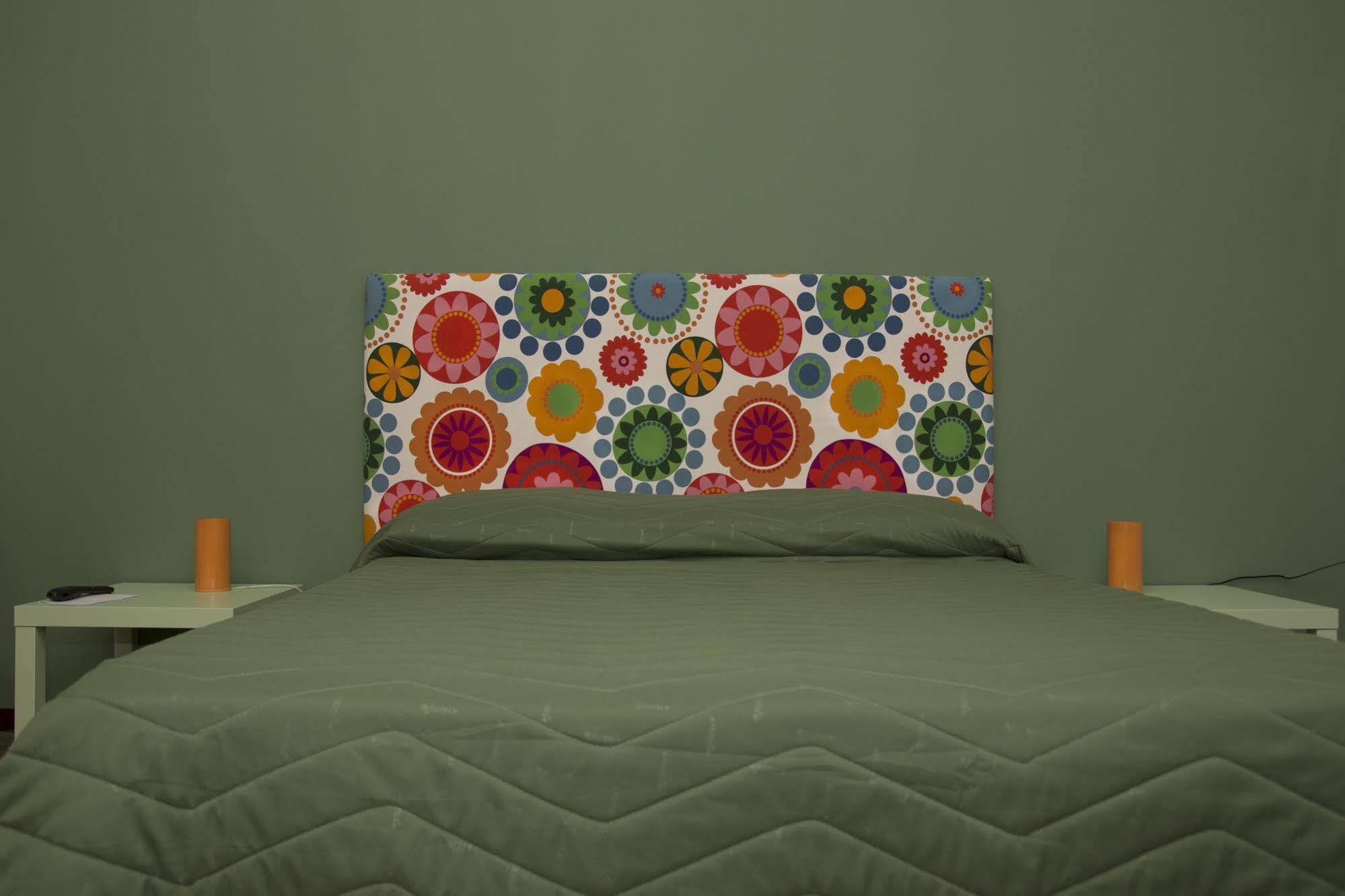 Residenza Di Maggio Bed & Breakfast ปาแลร์โม ภายนอก รูปภาพ